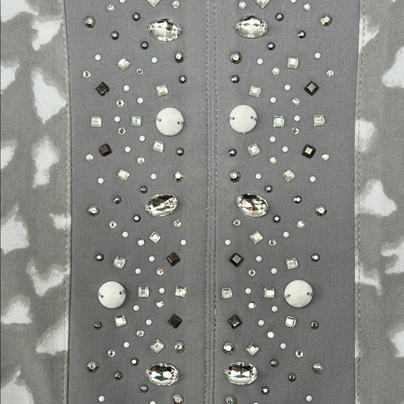 TanJay Gray Patterned Long Sleeve Top - Picture 3 of 5